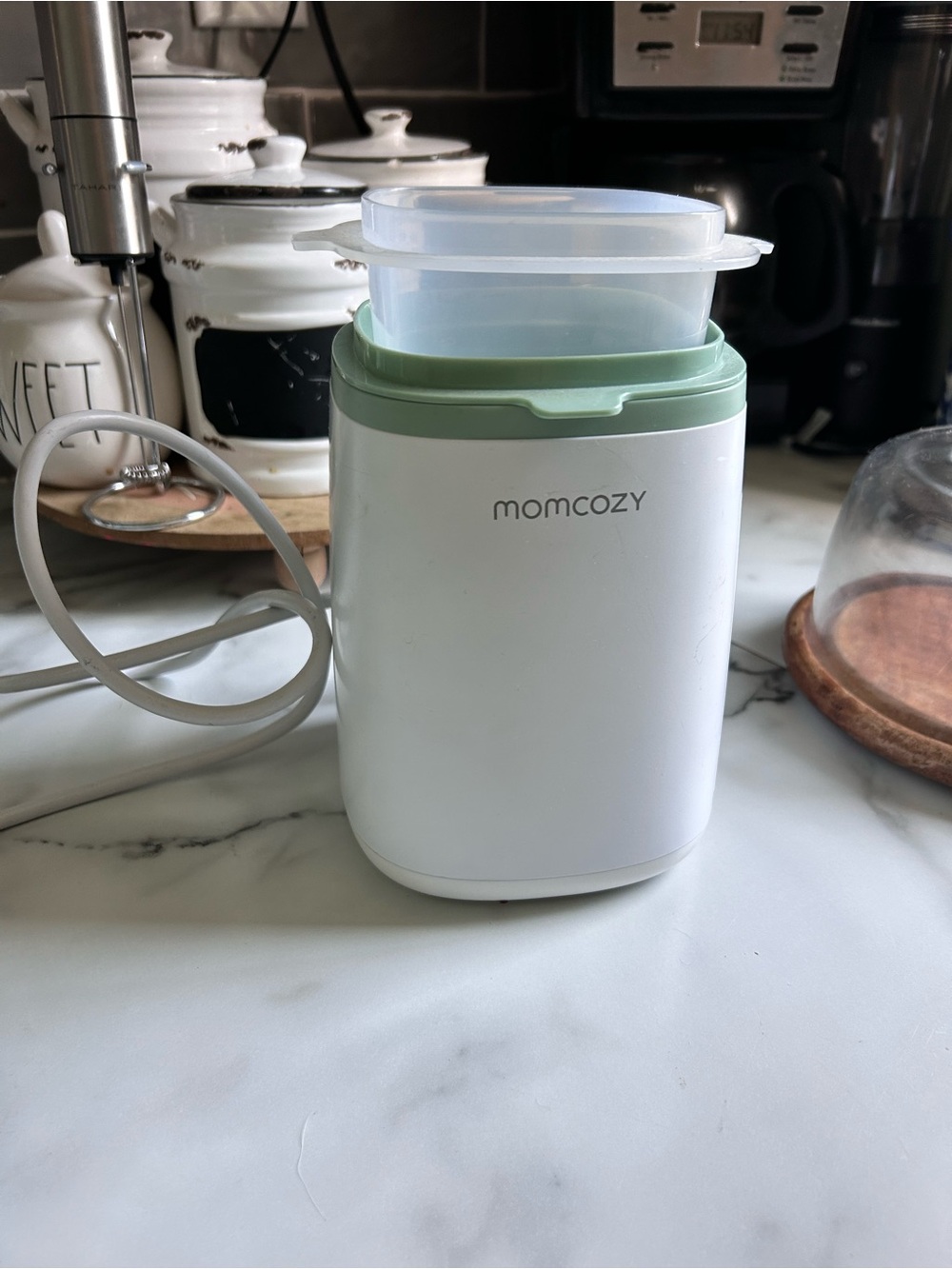 Momcozy White and Green Portable Bottle Warmer